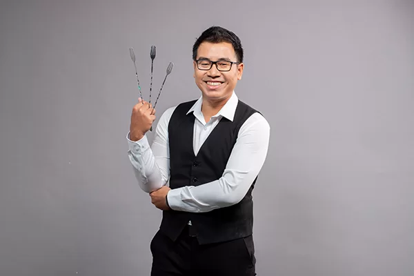 Giới thiệu sơ qua đôi nét về chuyên gia Phạm Anh Dũng